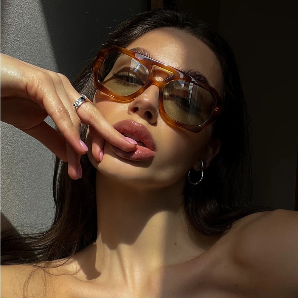 VEHLA Tortoise & Sage River Sunglasses